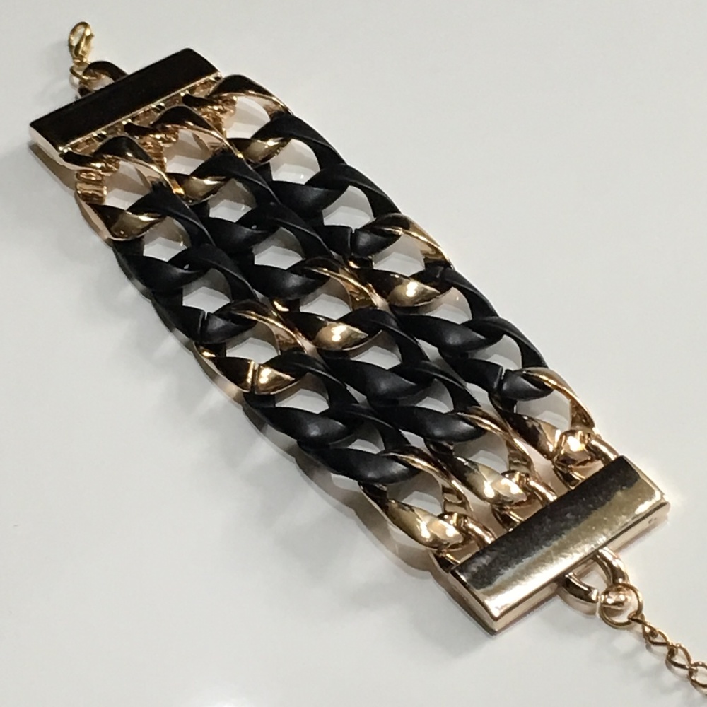 Black and Gold Big Chain Link Bracelet NEW
